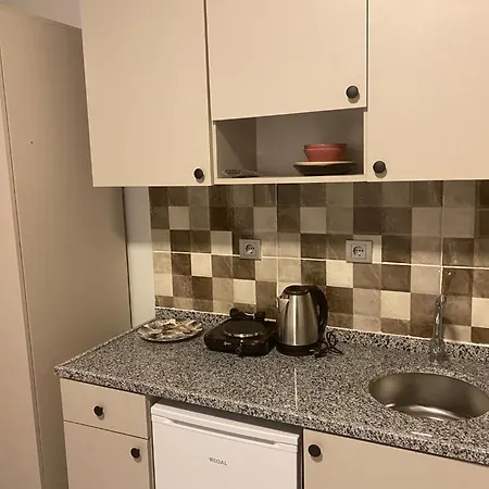 Red Tent Akkiraz アパートホテル *