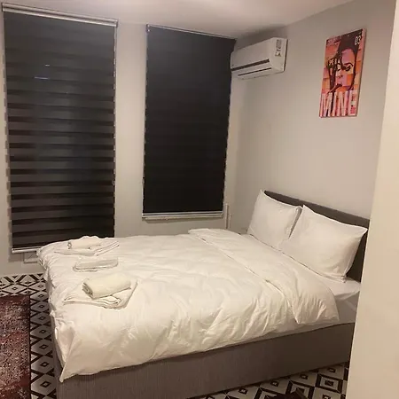 Red Tent Akkiraz