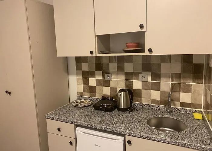 Red Tent Akkiraz Aparthotel *