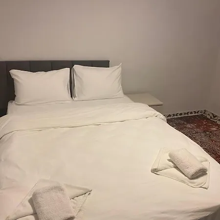 Red Tent Akkiraz איסטמבול